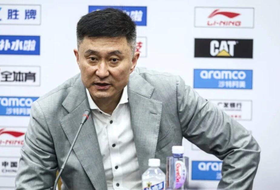 博万体育app下载-杜锋阴阳发言被媒体人批评，杜锋盛赞张皓嘉，张皓嘉被球迷喊MVP